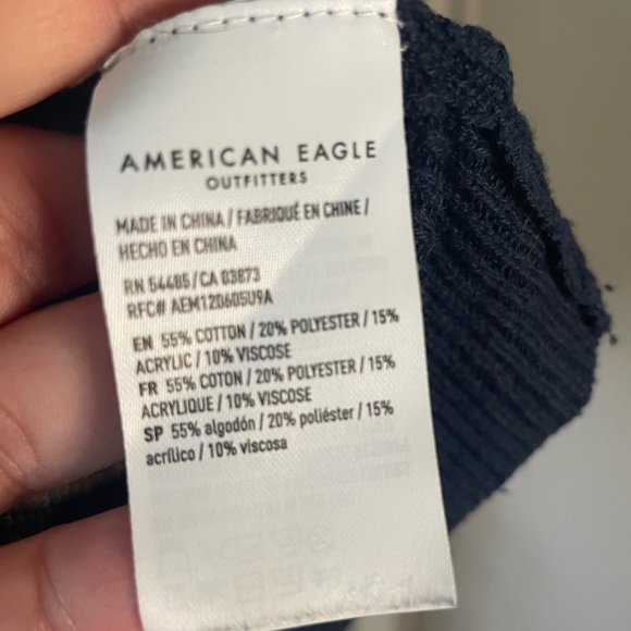 AMERICAN EAGLE Women’s Lightweight striped Sweater Navy and Cream Size M - Picture 4 of 7